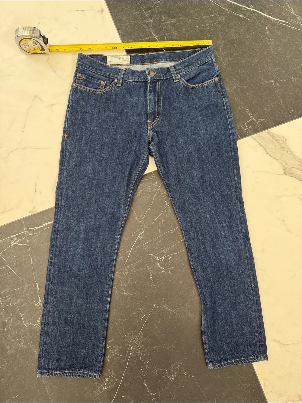 imogene + willie Women's Straight Leg Jeans in Dark Blue Denim